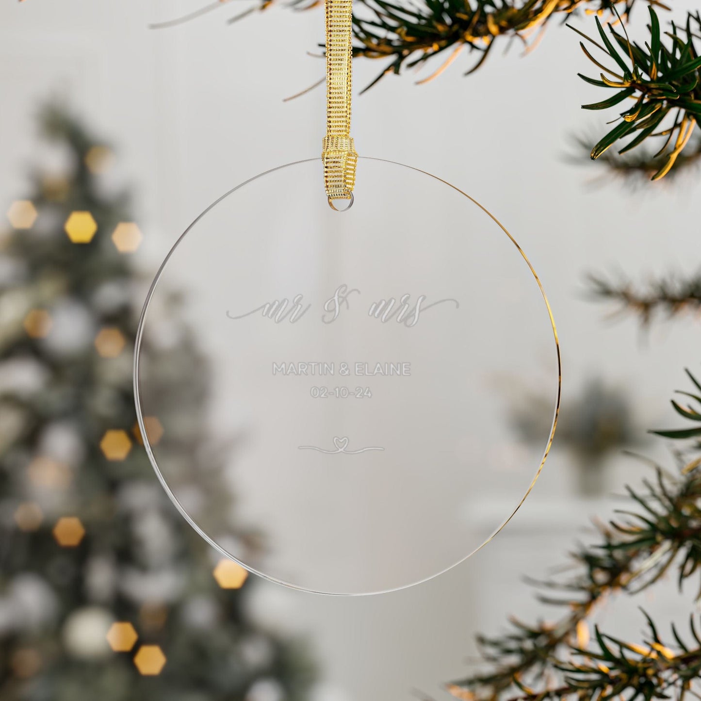 White Custom Minimalist First Xmas as Mr & Mrs Family Acrylic Ornament 2024 (3.5inch) - Circle Shape | Newly Weds/Wedding Gift for Couples