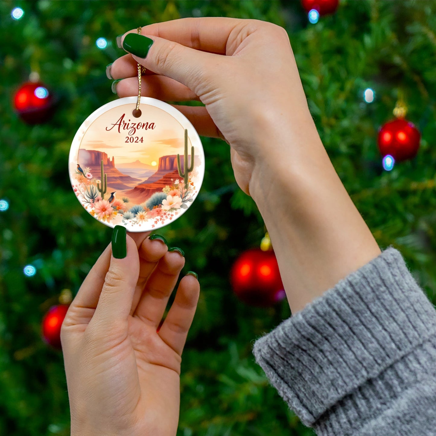 Orange White ARIZONA State Themed Flat Ceramic Bauble 2024 for Christmas (3mm) - Circle Shape | Christmas Secret Santa Gift Ideas for Family, Friends & Coworkers