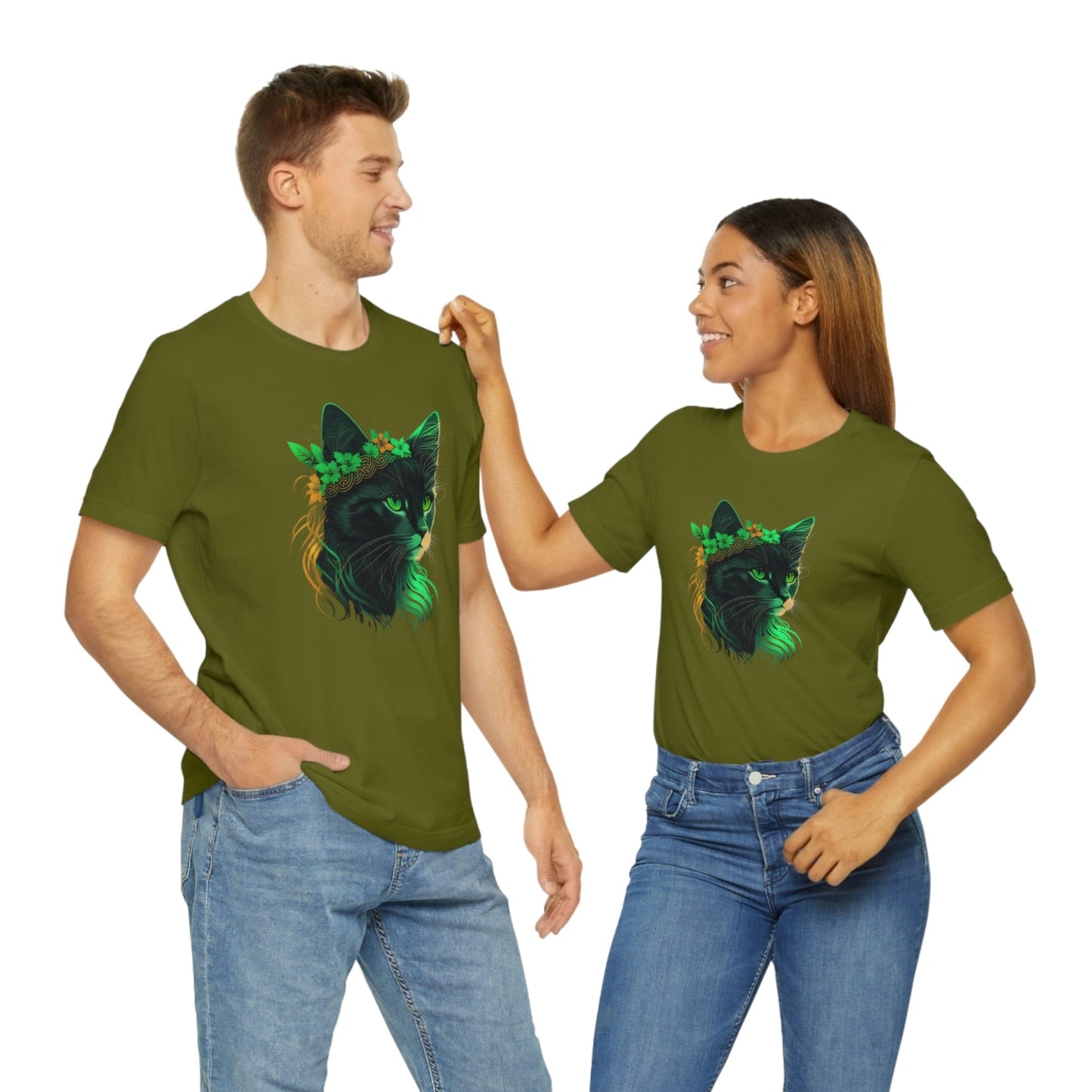 2023 Unisex Green Cat Lover Irish St Patricks Day Funny Gaelic T-Shirt
