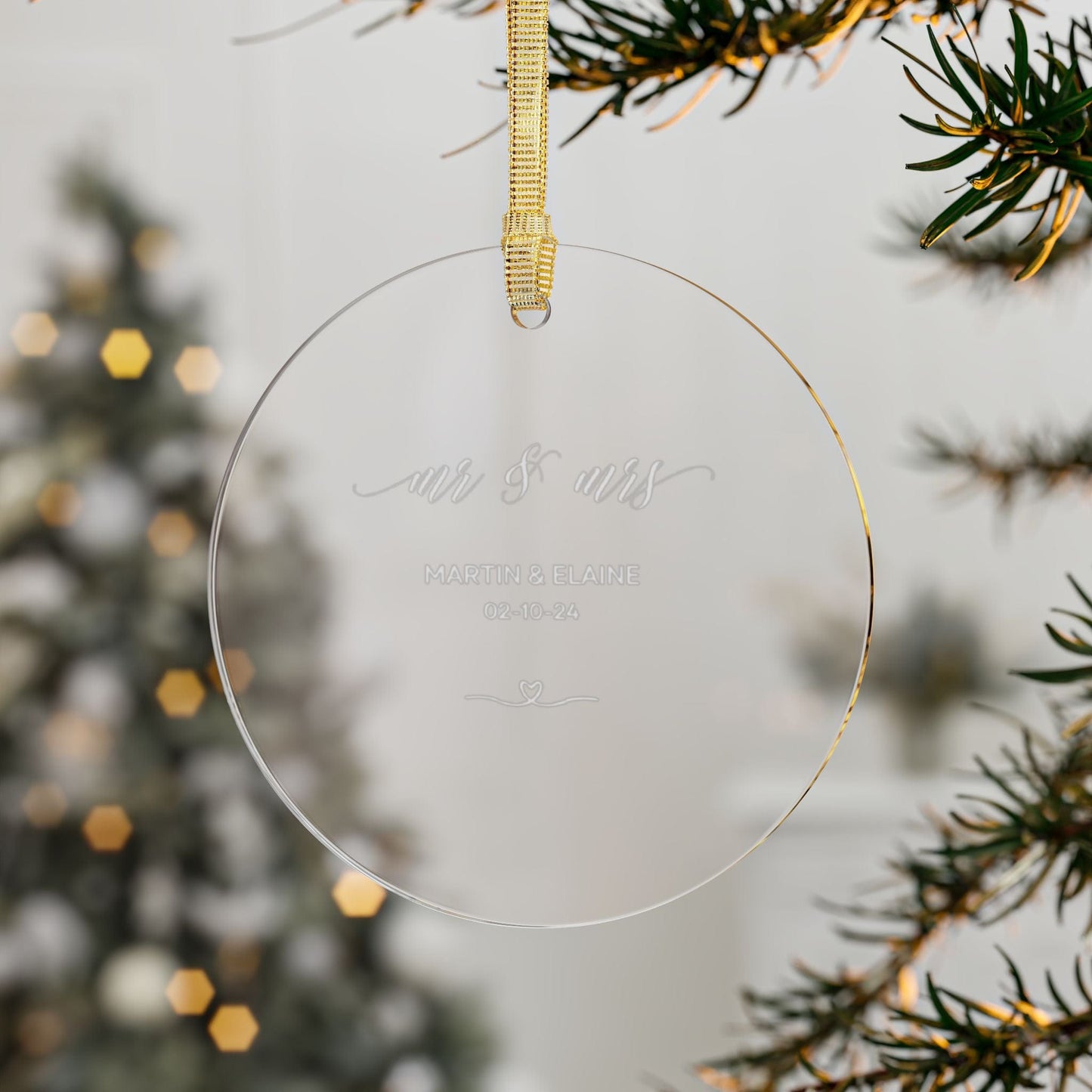 White Custom Minimalist First Xmas as Mr & Mrs Family Acrylic Ornament 2024 (3.5inch) - Circle Shape | Newly Weds/Wedding Gift for Couples